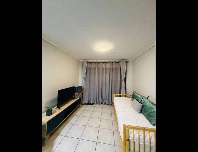 1 BEDROOM PROPERTY TO RENT IN BOKSBURG NORTH